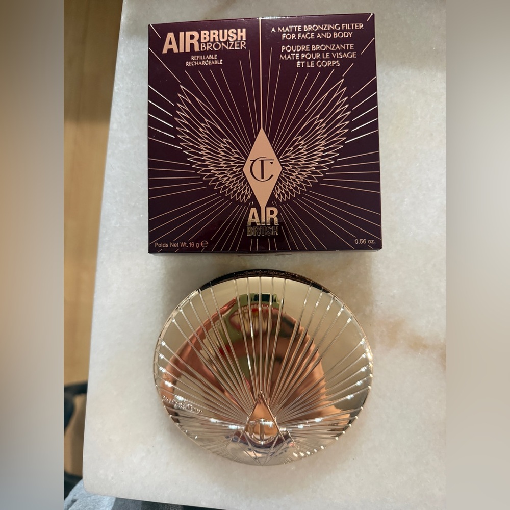 Charlotte Tilbury Airbrush Bronzer **Compact only!**